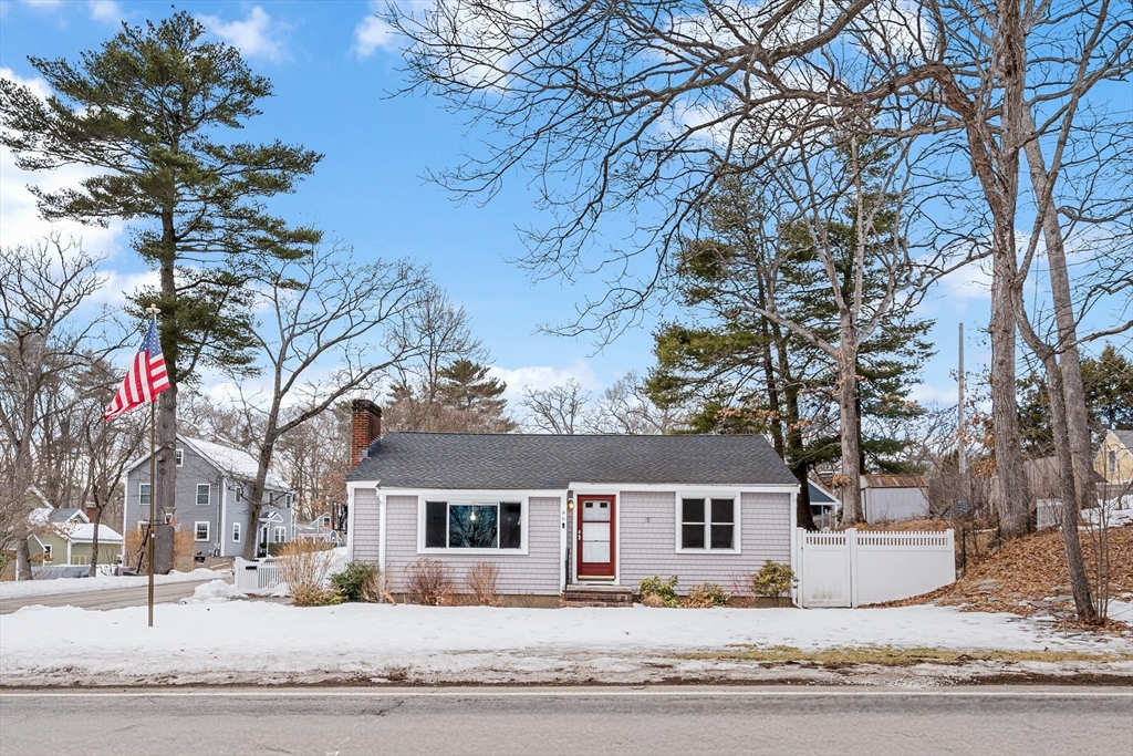 86 Highland St Property Photo