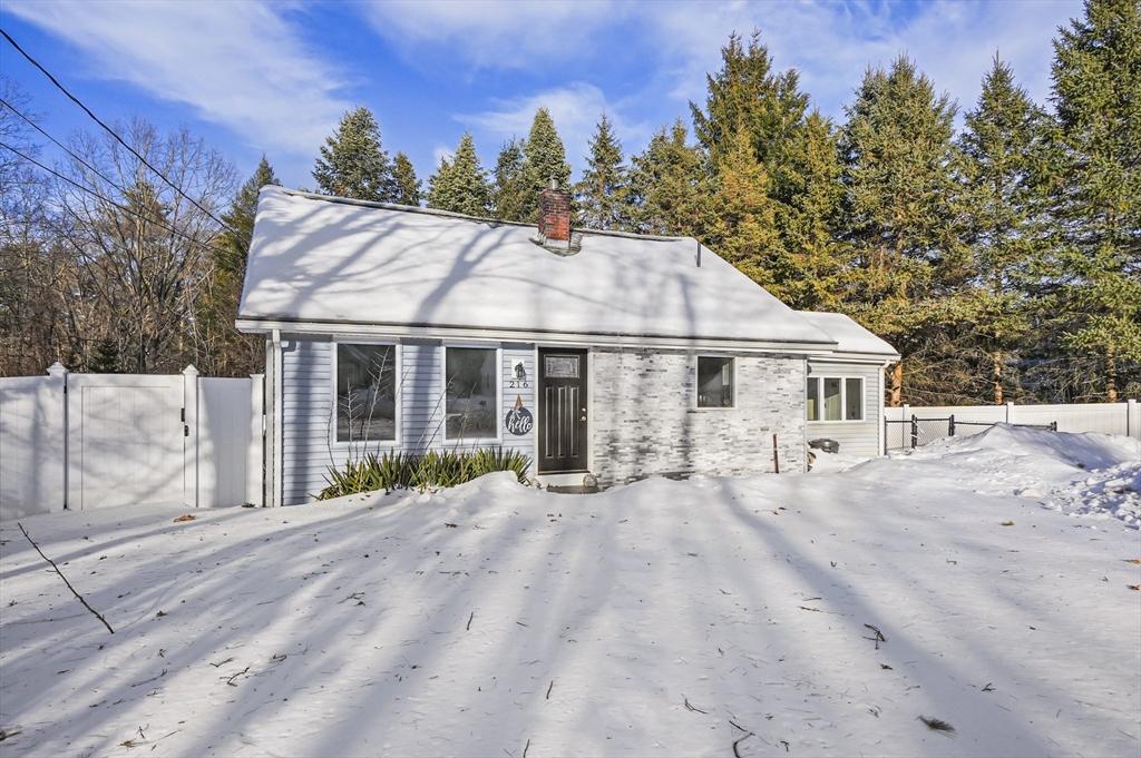 216 Highland Street Property Photo