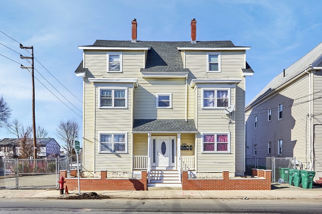 453-455 Summer St Property Photo