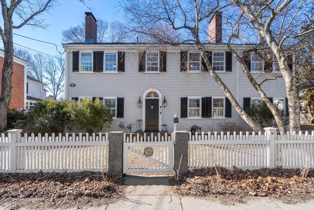 39 Court Street Property Photo