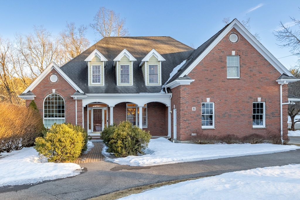 8 Tuttle Road Property Photo