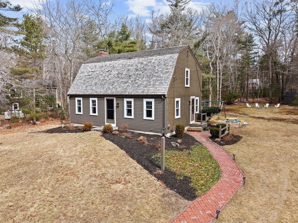142 Parker Street Property Photo