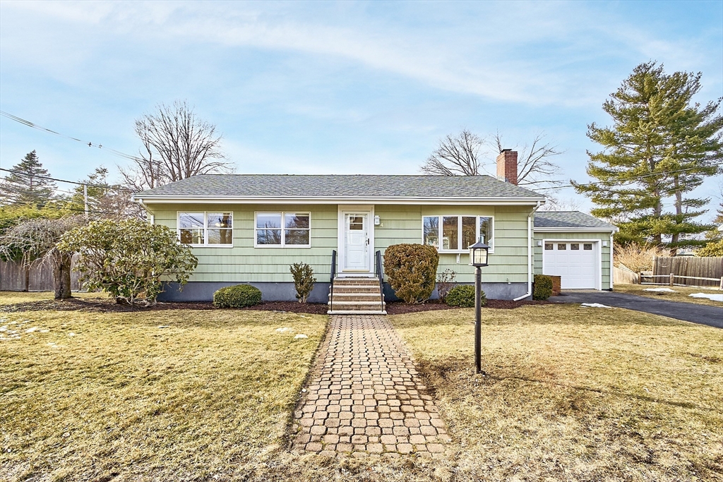 4 Parkman Rd Property Photo