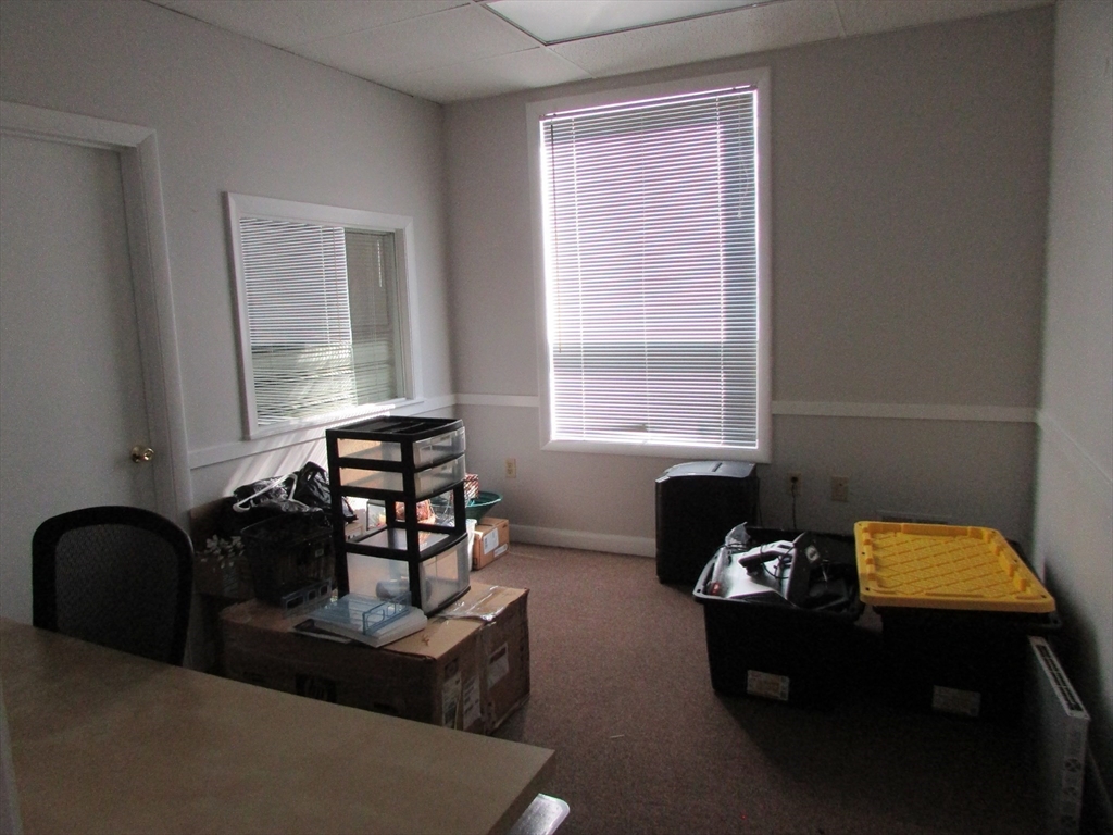 106 Commonwealth Ave Property Photo 15