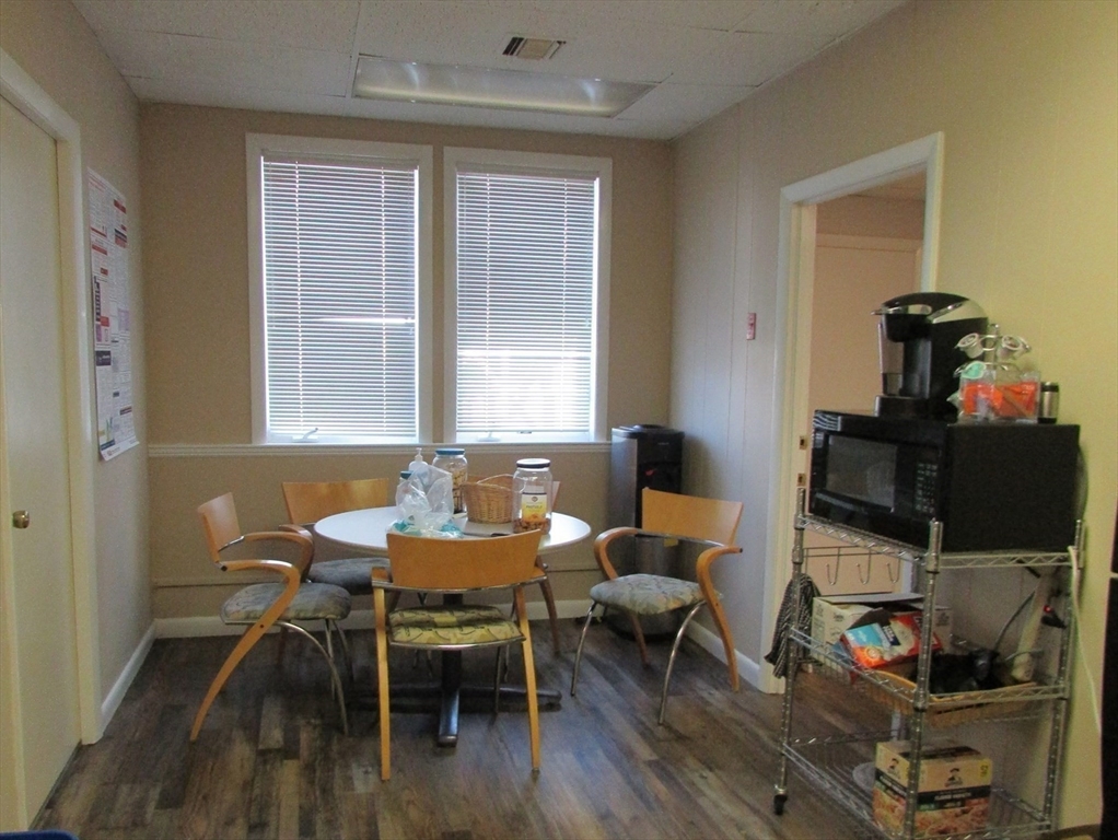 106 Commonwealth Ave Property Photo 19