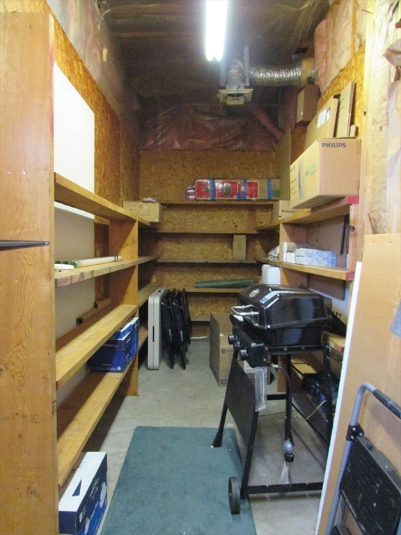 106 Commonwealth Ave Property Photo 23