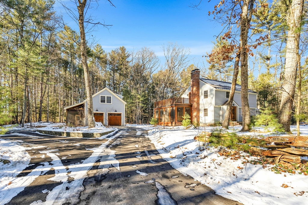 243 Brook Street Property Photo