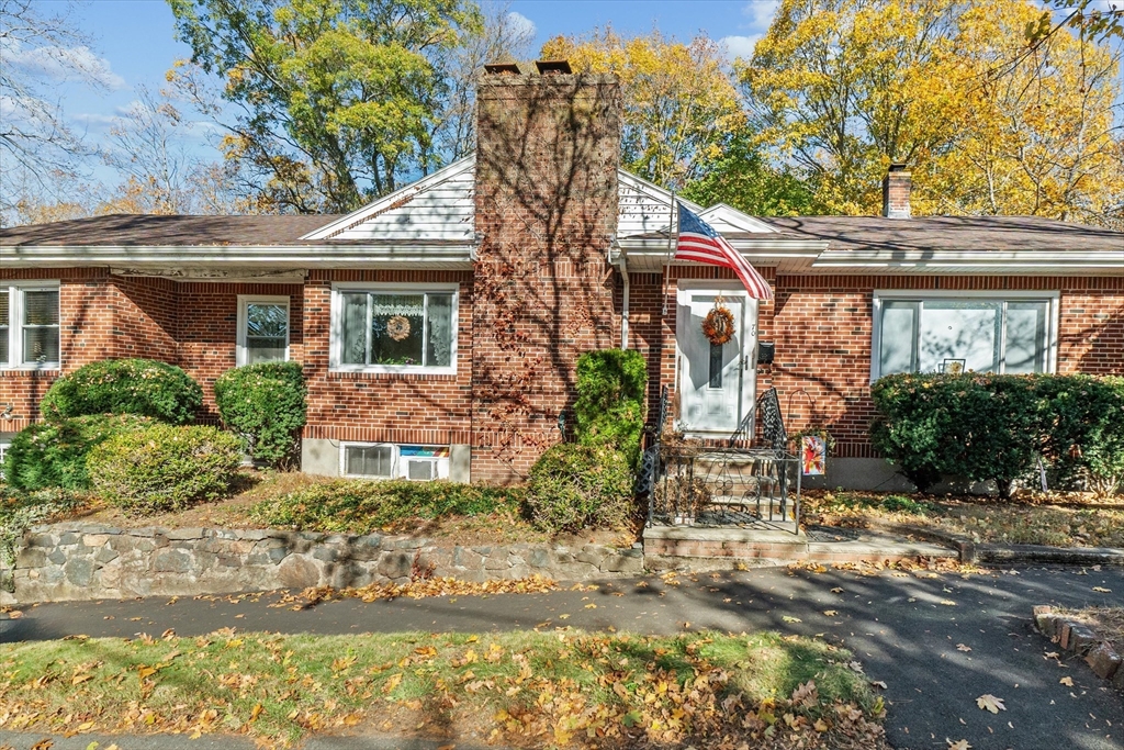 70 Mayfair Street Property Photo
