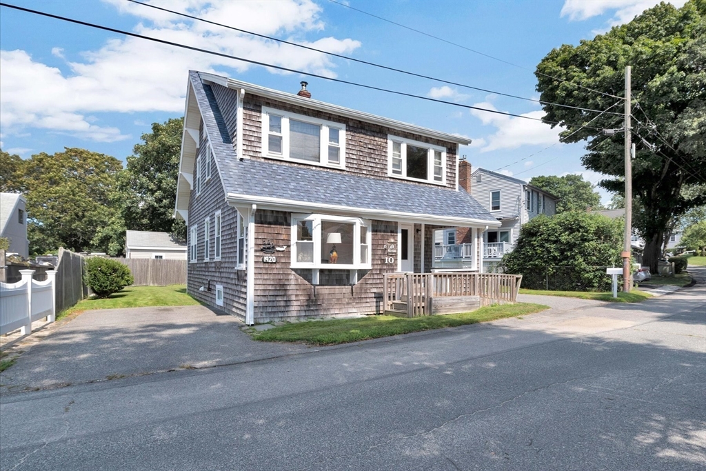 10 Vesper Ave Property Photo