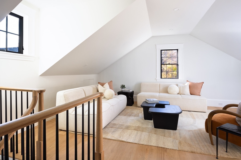 172 Brattle Street Property Photo 33