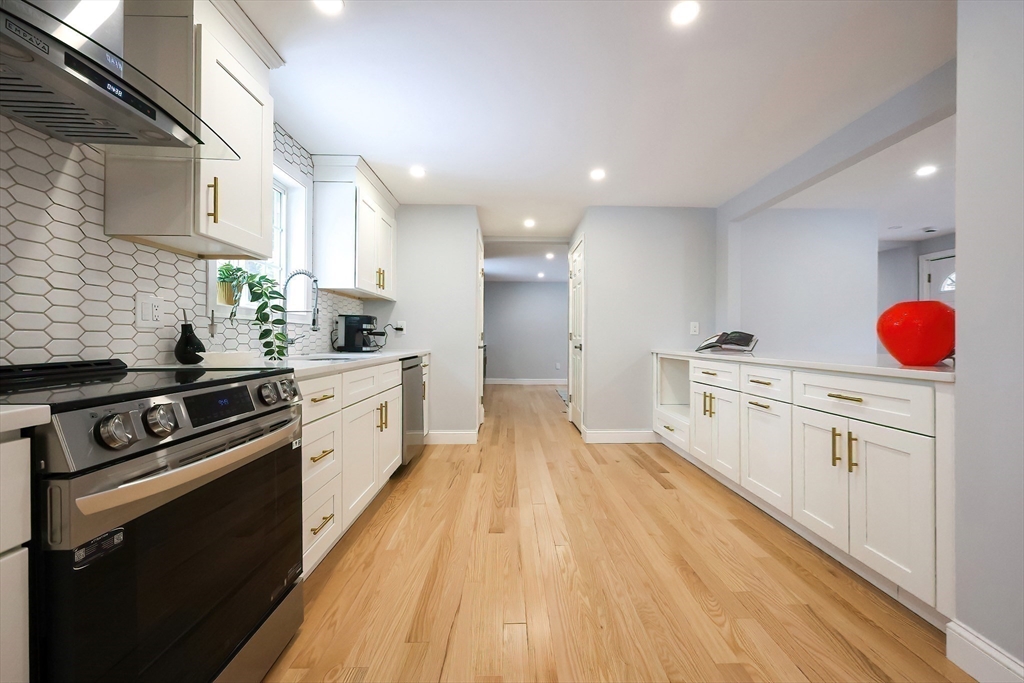 44 Dean Rd Property Photo