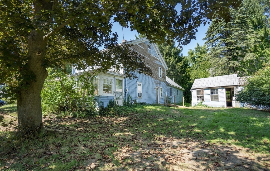 134 Elm St Property Photo 1