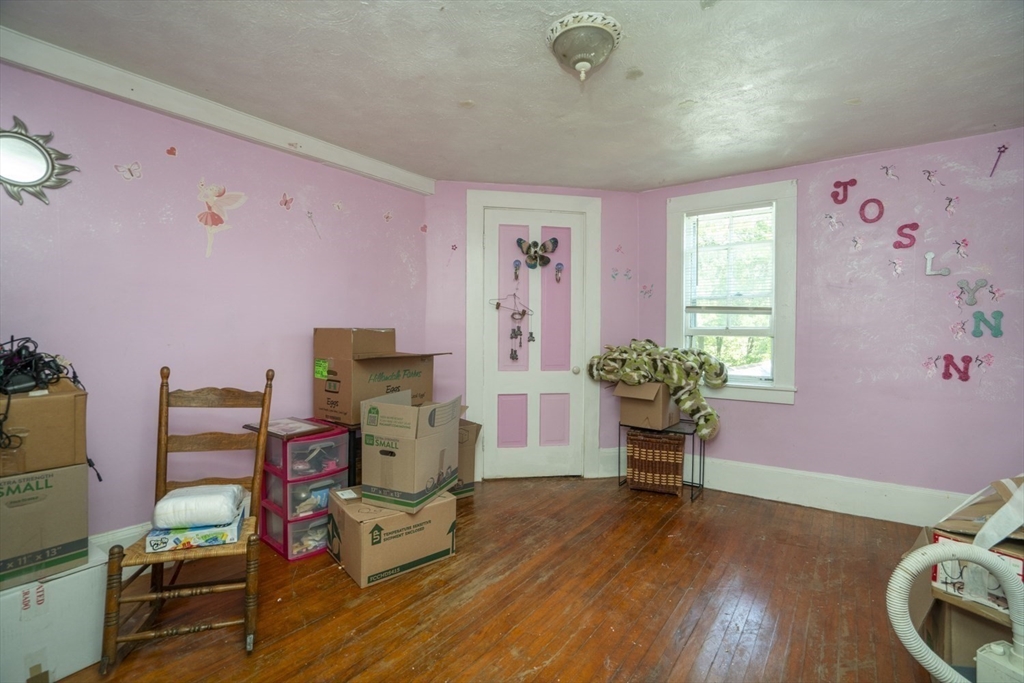 134 Elm St Property Photo 20