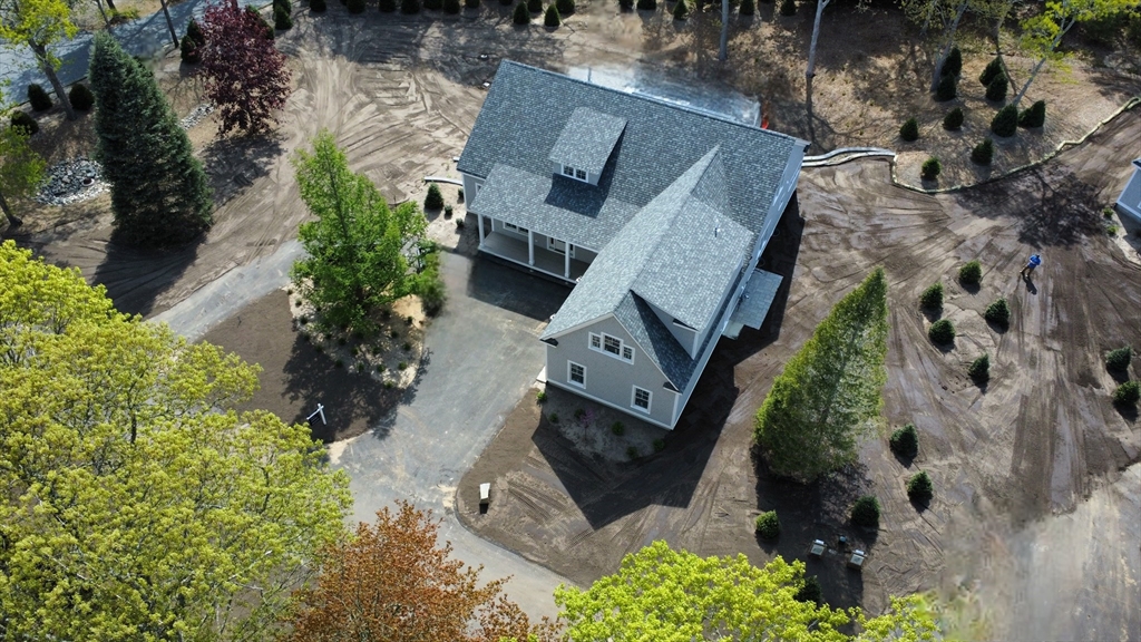 8 Monomoy Ln Property Photo 8