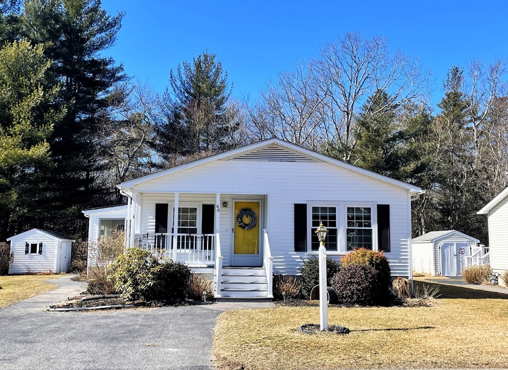 46 Country Drive Property Photo