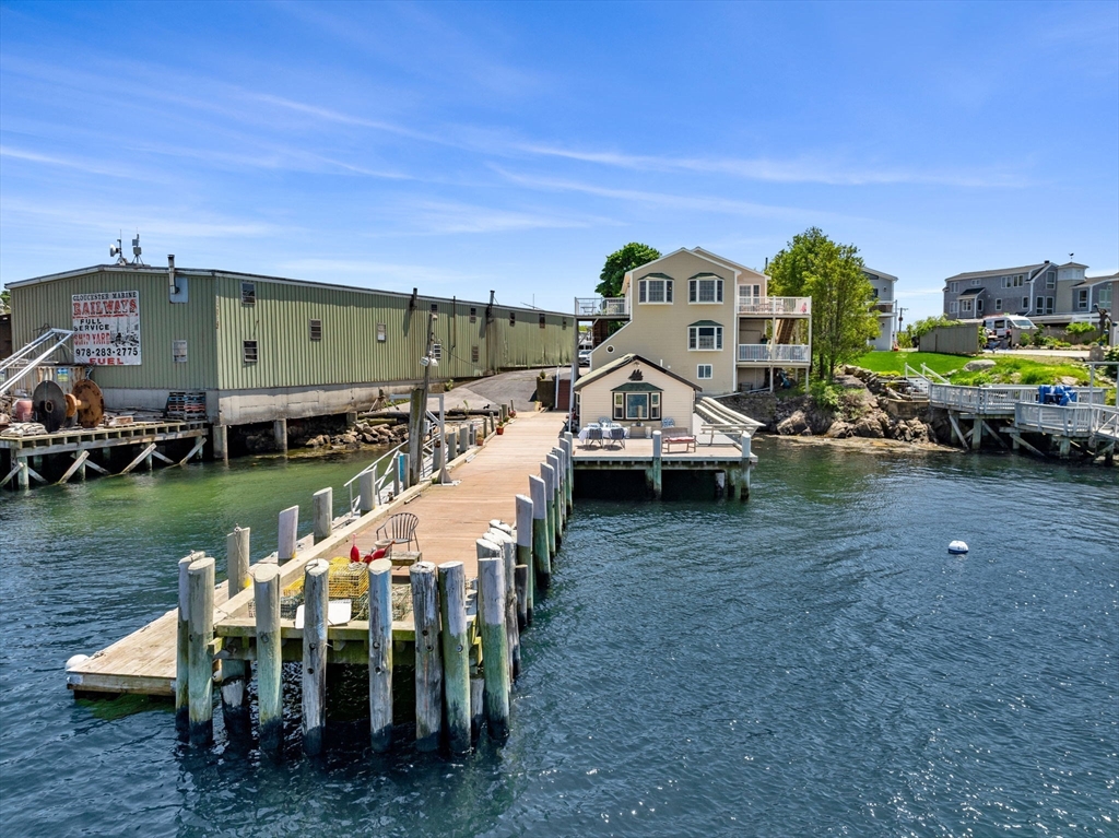 88 Rocky Neck Avenue Property Photo