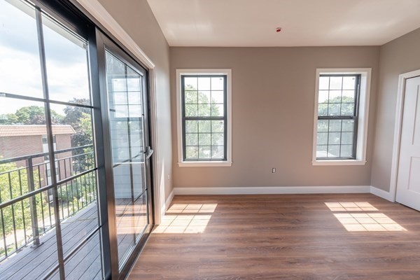 13 Nahant Street # 2c Property Photo