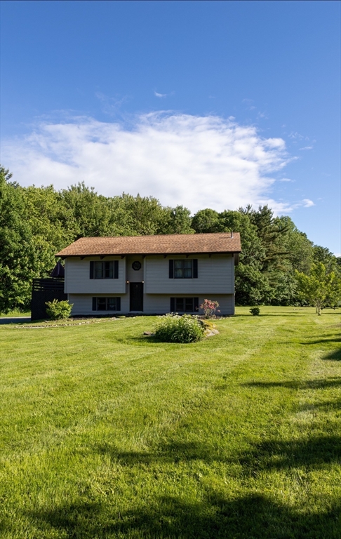 1828 E Otis Rd Property Photo 1