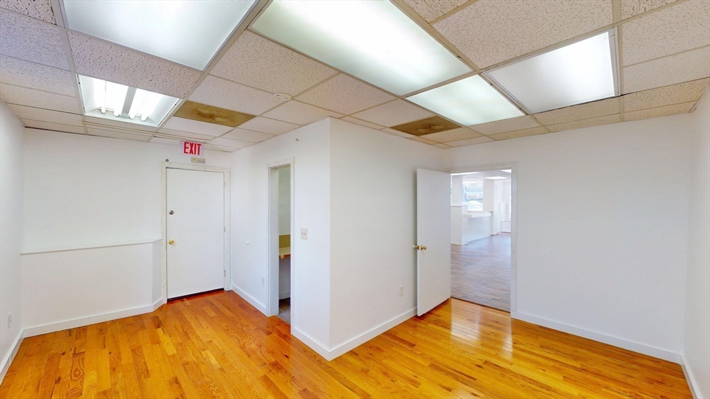 807 Boylston St Property Photo 8