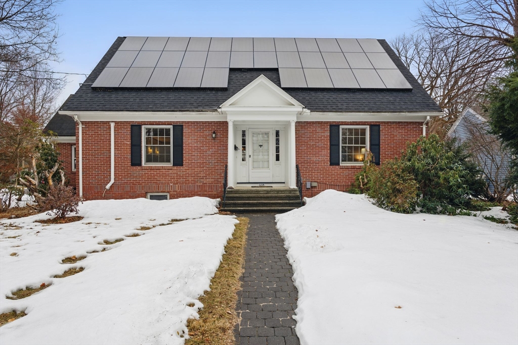 235 Lincoln Ave Property Photo