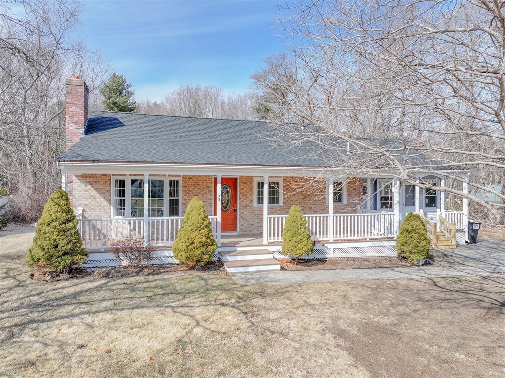 72 Laurel Dr Property Photo