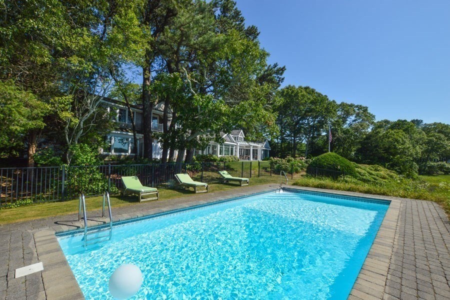 71 Sand Pt Property Photo 6