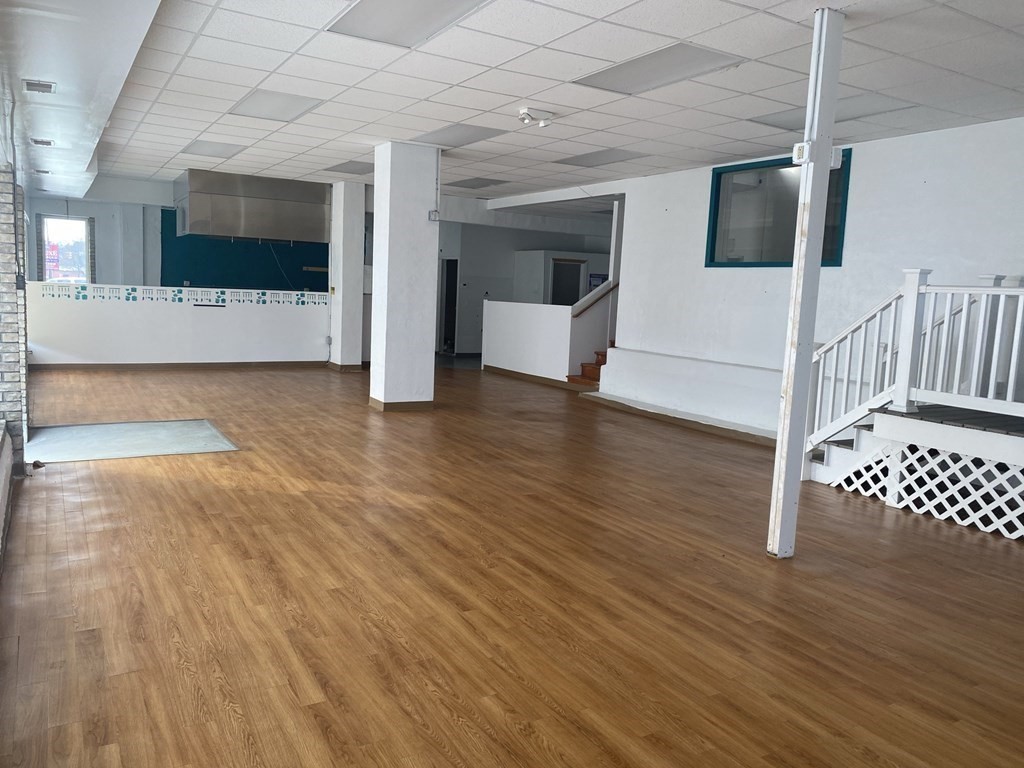 135 East Street Property Photo 2