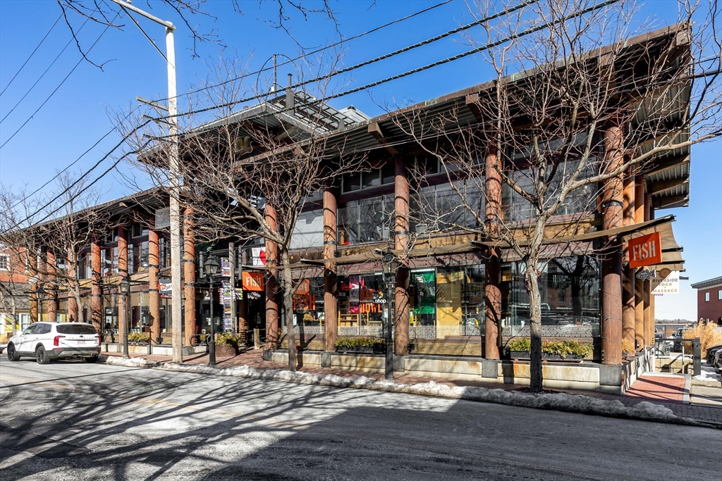 75 Water St # C Property Photo 22