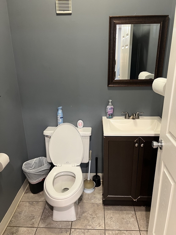 6 West Broadway # 4 Property Photo 11