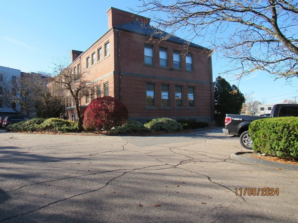 111 Willard St # C Property Photo 1