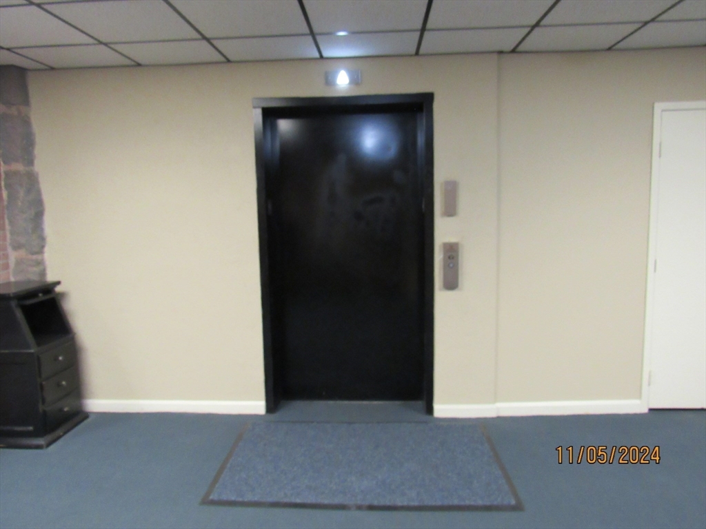111 Willard St # C Property Photo 6