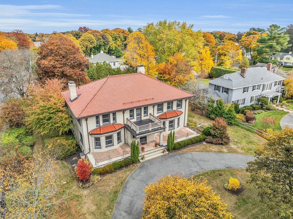 2 Ocean Avenue Property Photo