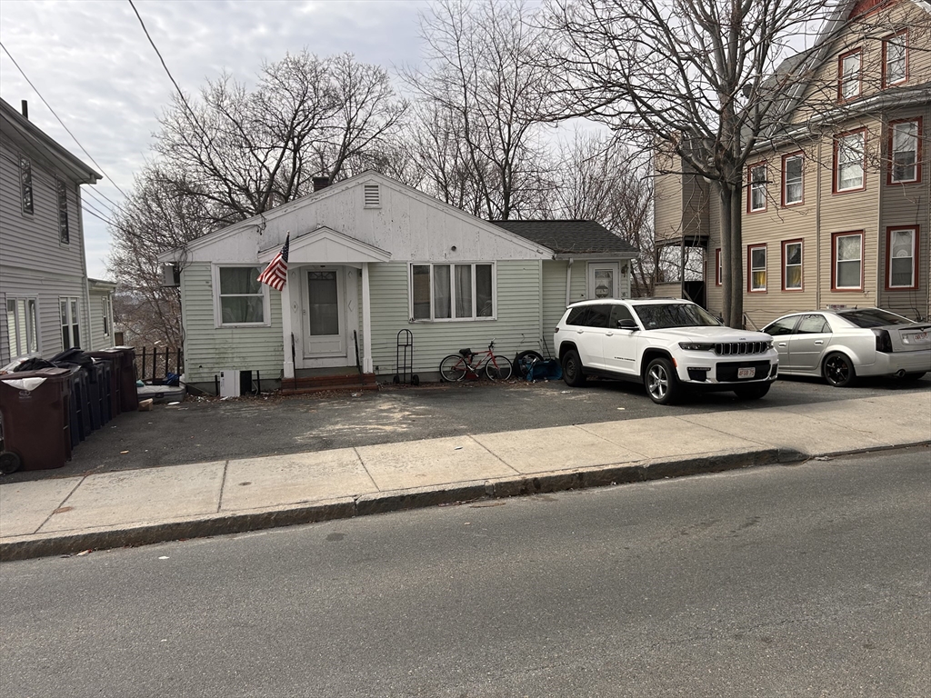 59 Harvard St Property Photo