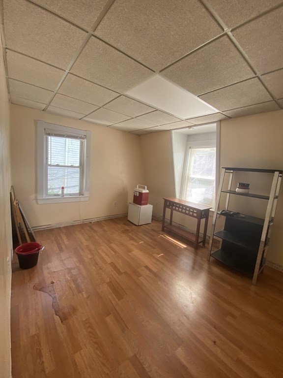 556 Cambridge St Property Photo 16
