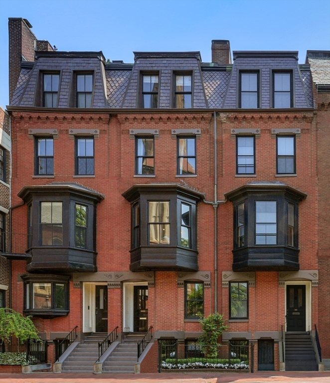 160 Mount Vernon Street Property Photo