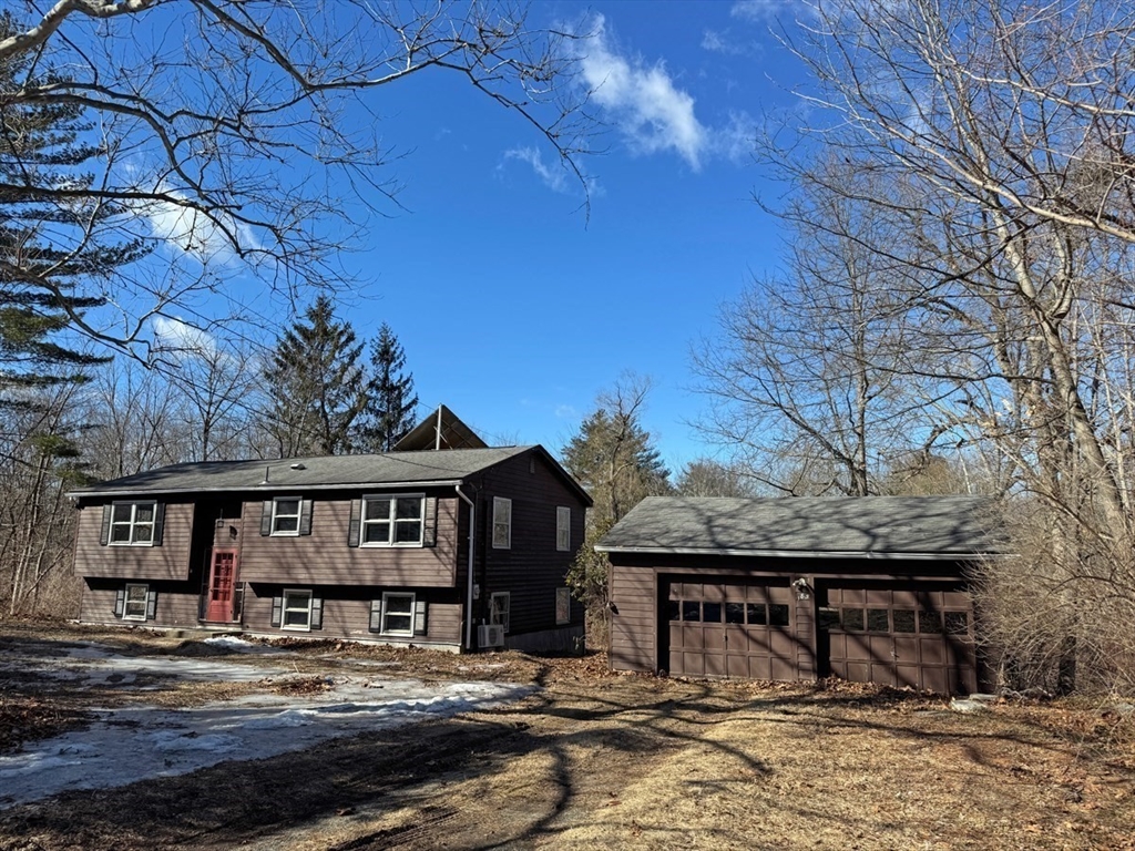 185 Middle Street Property Photo