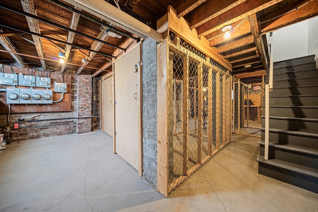 428 East Third Street Property Photo 25