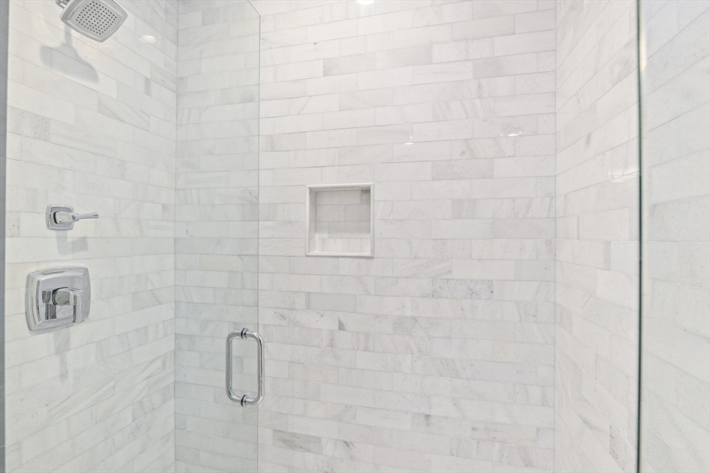8 Callahan Drive # 120 Property Photo 19