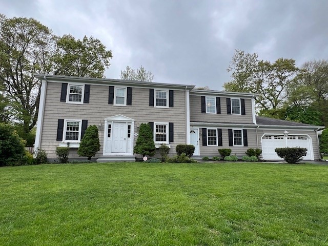 17 Meadowbrook Drive Property Photo