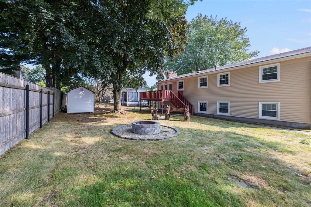 98 Sheffield Rd Property Photo