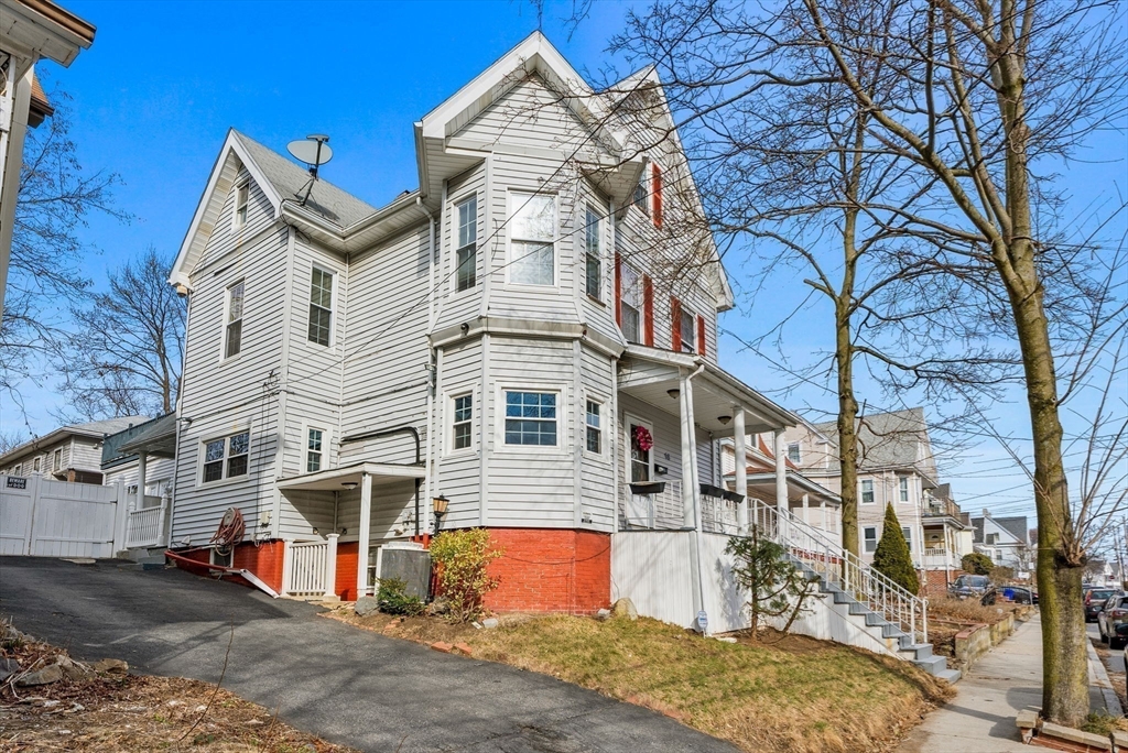 18 Newhall St Property Photo