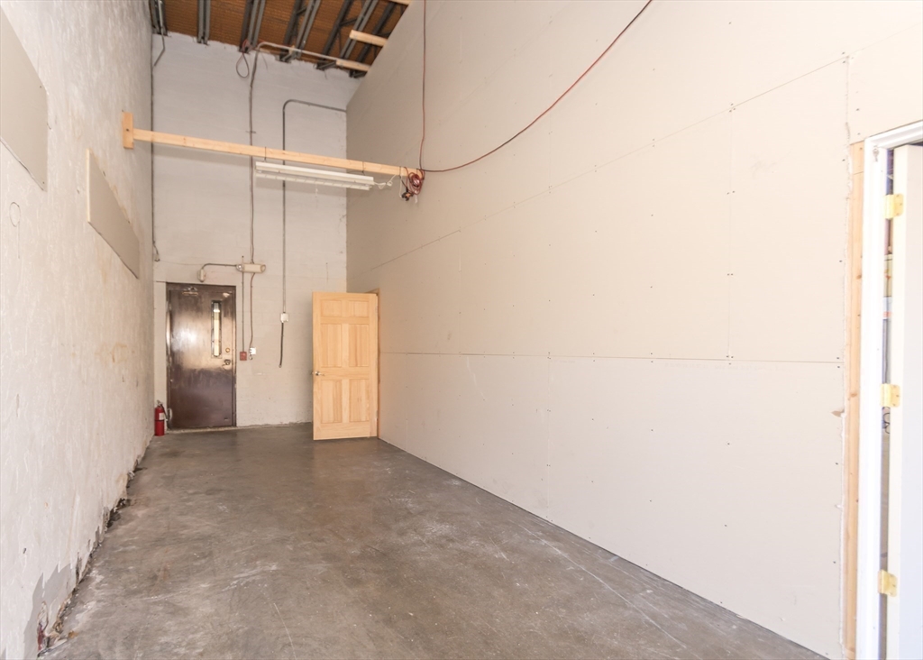 30 Clematis Avenue Property Photo 13