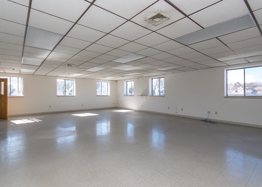 30 Clematis Avenue Property Photo 20