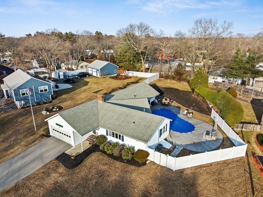 34 Inman Rd Property Photo