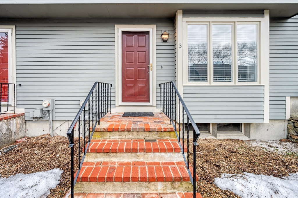 4 Deer Path # 3 Property Photo