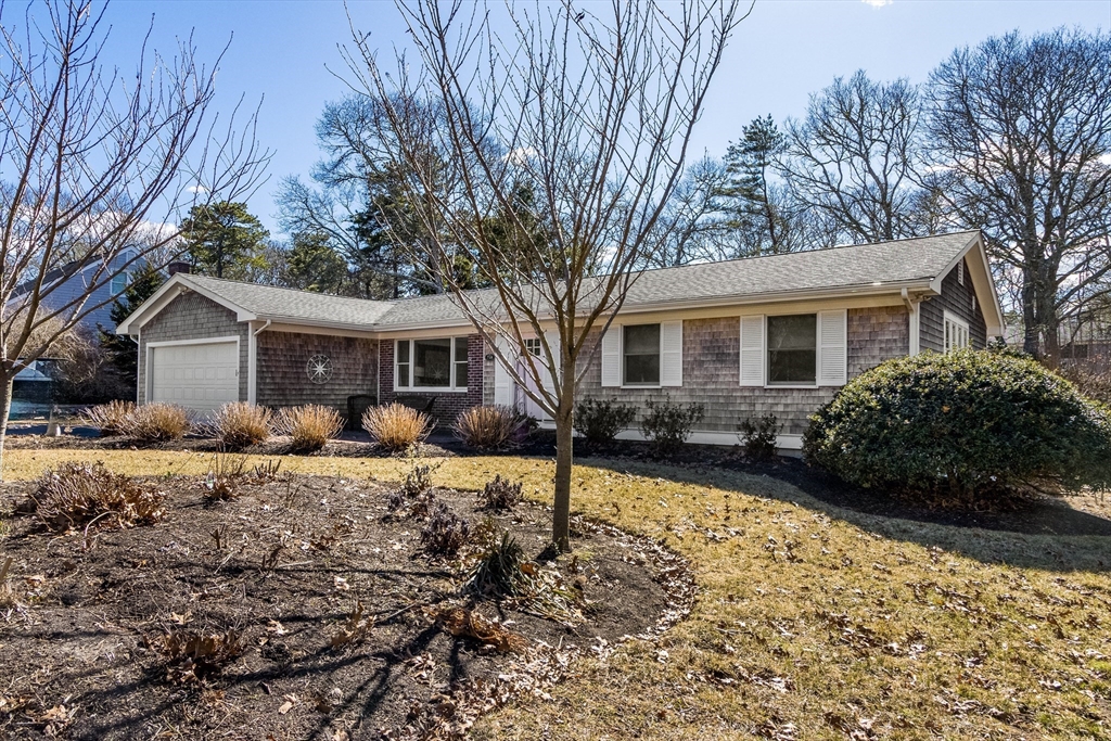 718 Riverview Drive Property Photo