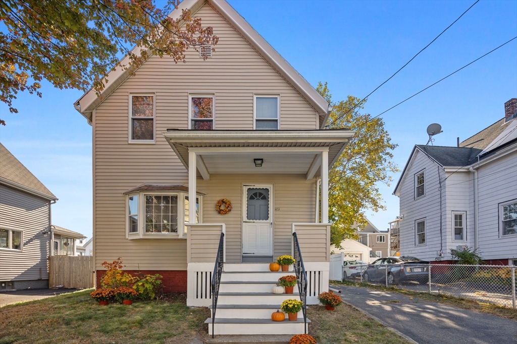 103 Glendale St Property Photo