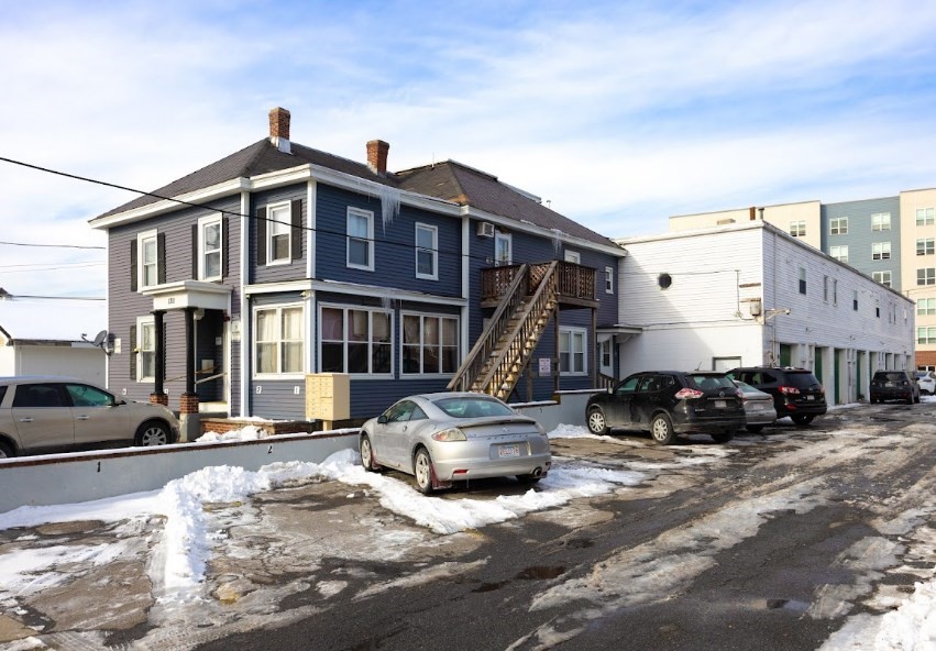 1311 Middlesex Street Property Photo 1