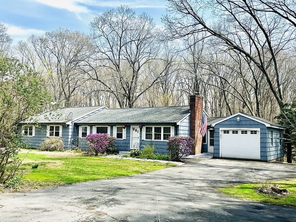 346 Long Hill Road Property Photo