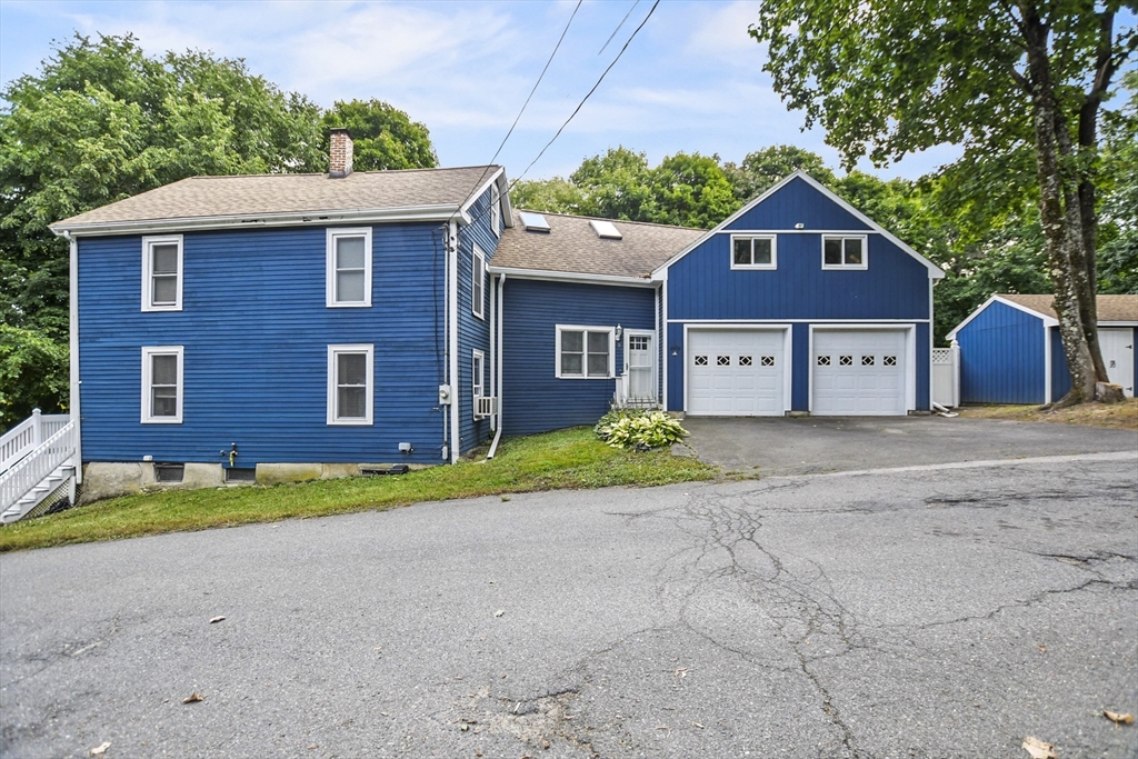 2 Pond Street Property Photo